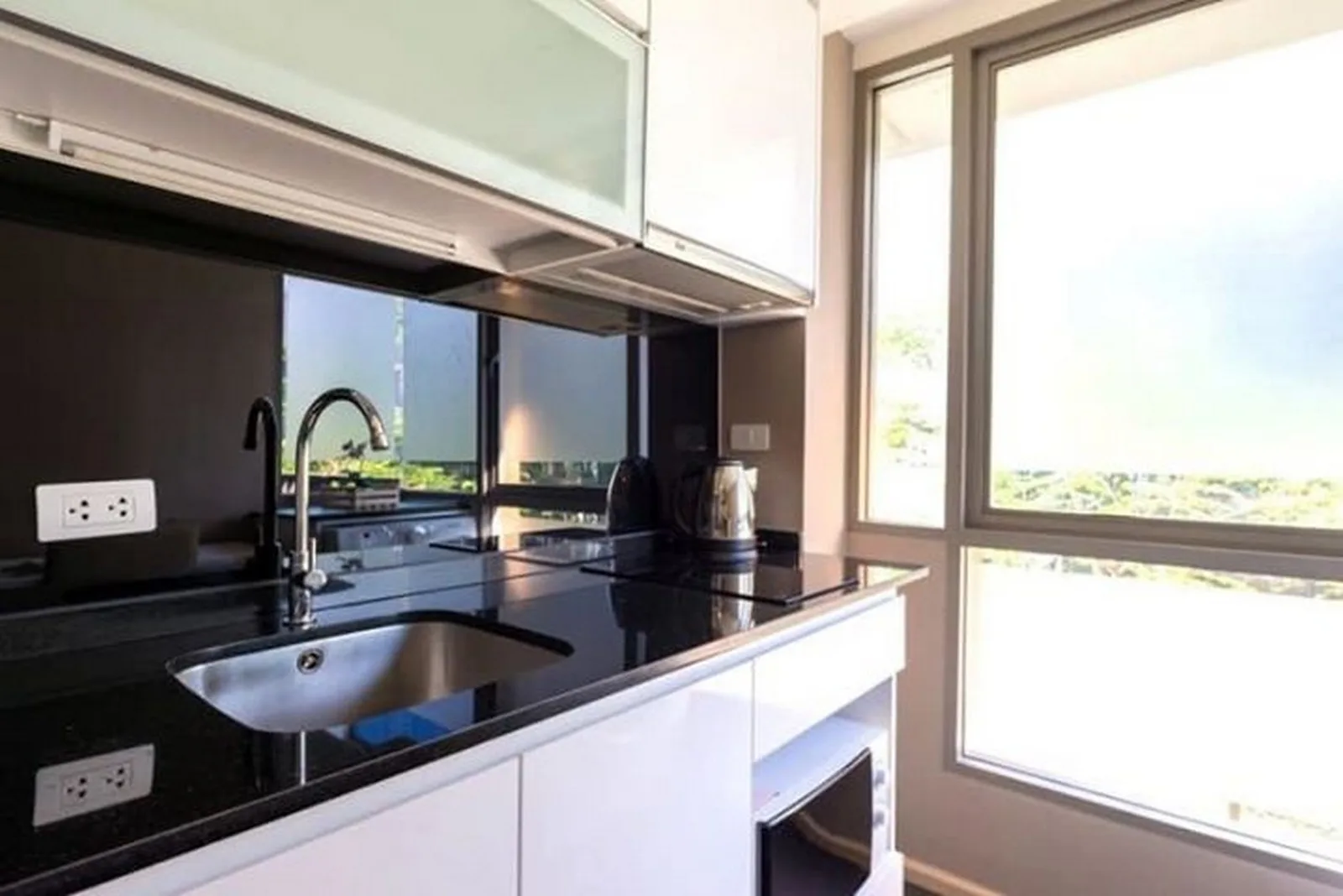 Klass Condo Silom — photo 10