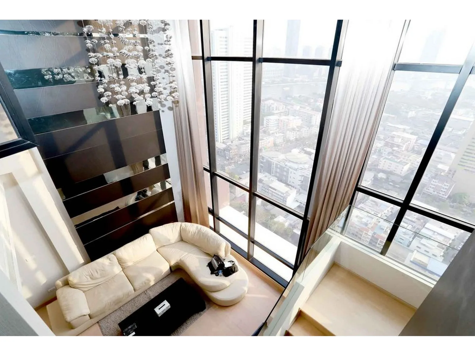 Urbano Absolute Sathon - Taksin — photo 4