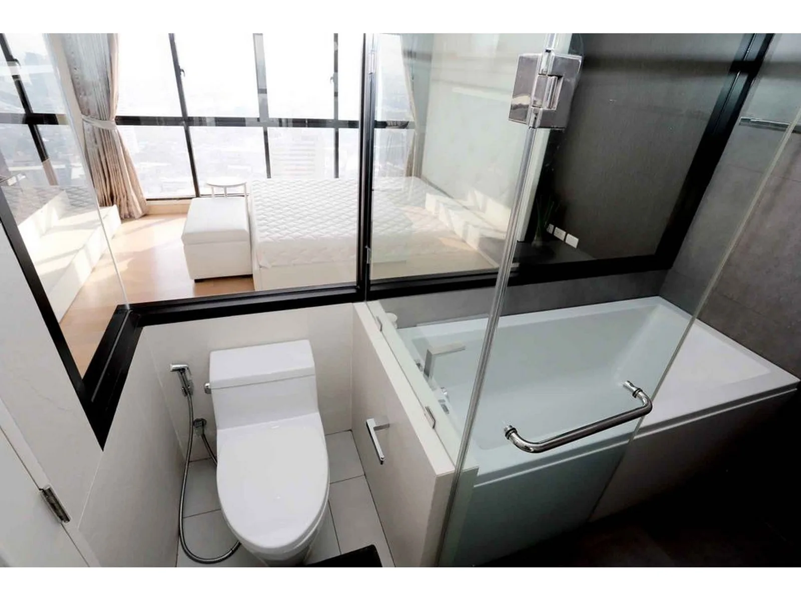 Urbano Absolute Sathon - Taksin — photo 5