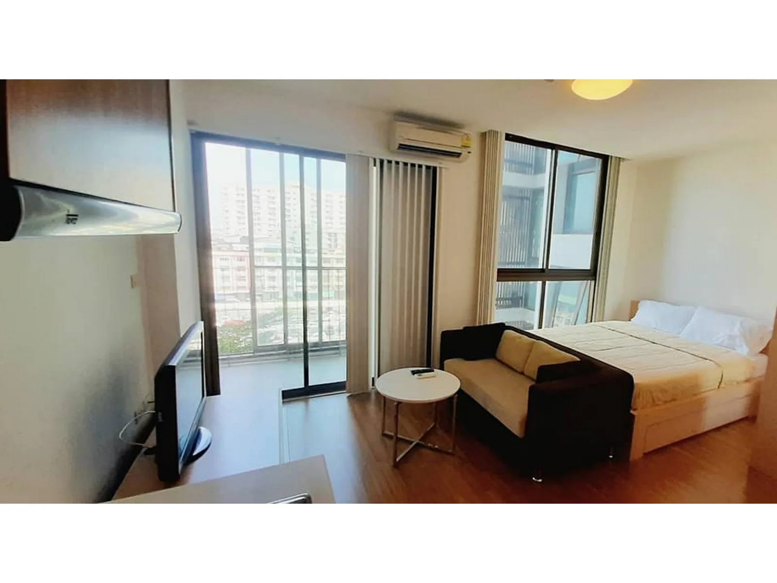 Ideo Mix Sukhumvit 103 — photo 1