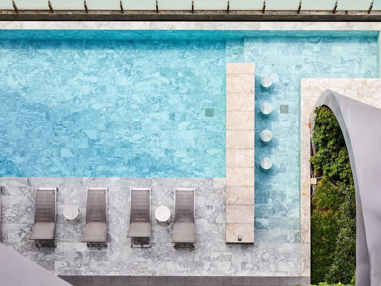 Edge Sukhumvit 23 — photo 14