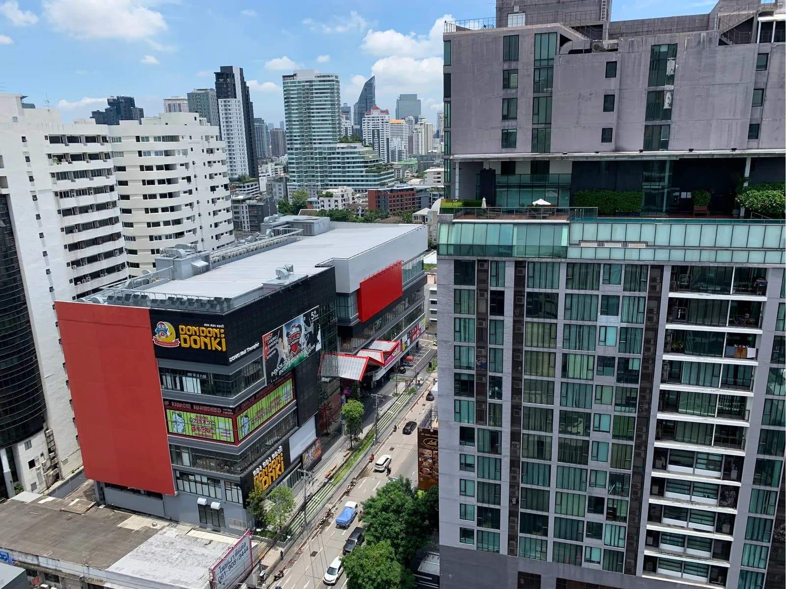 M Thonglor 10 — photo 5