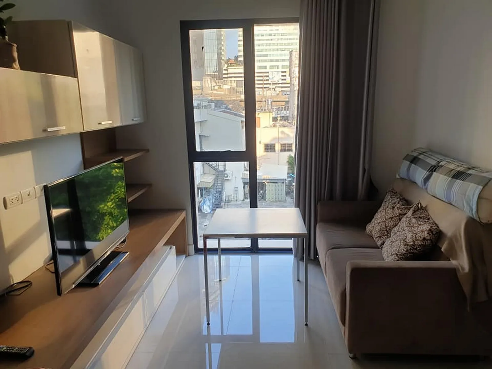 Le Cote Sukhumvit 14 — photo 1