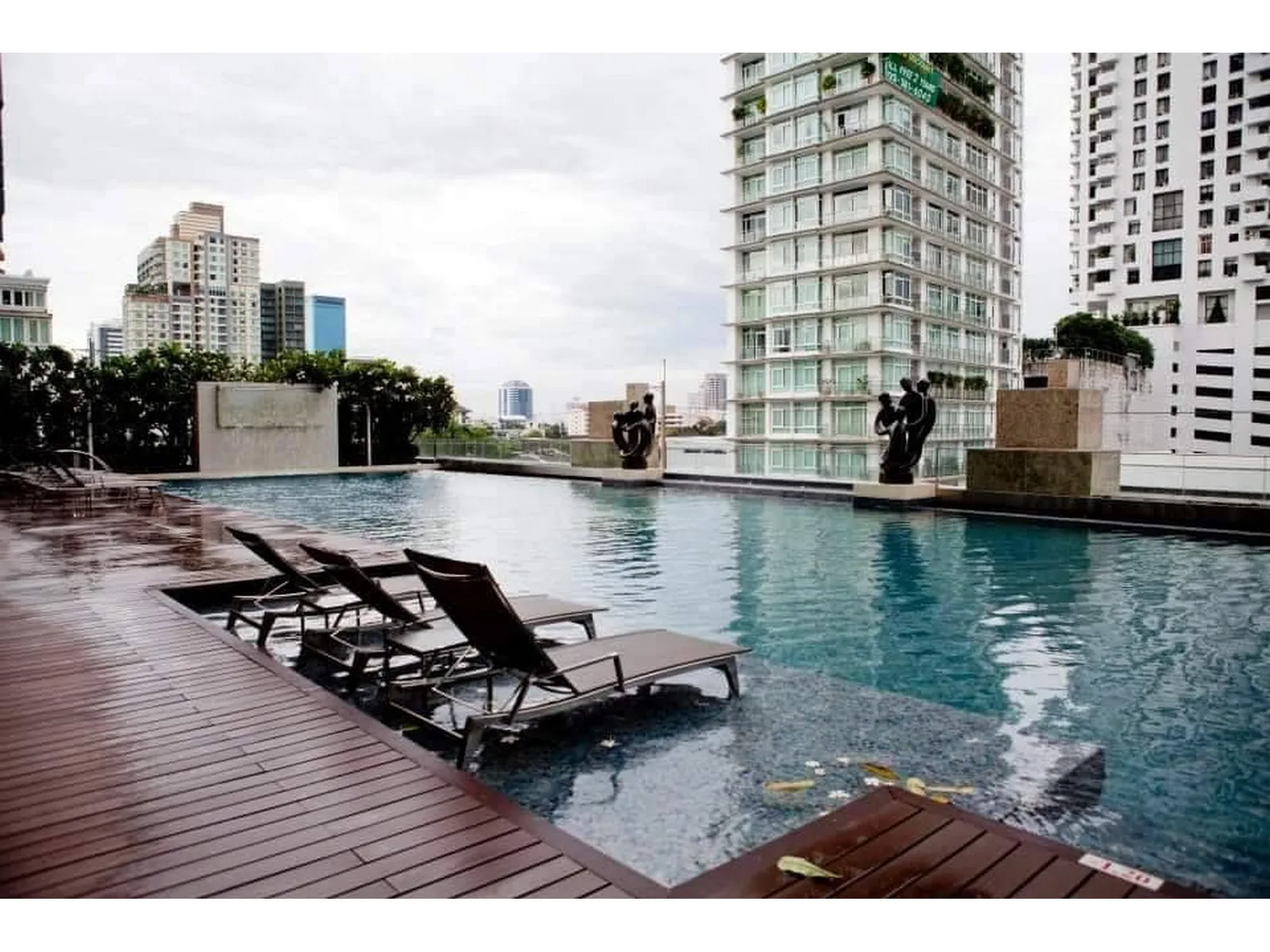 Ivy Thonglor — photo 5