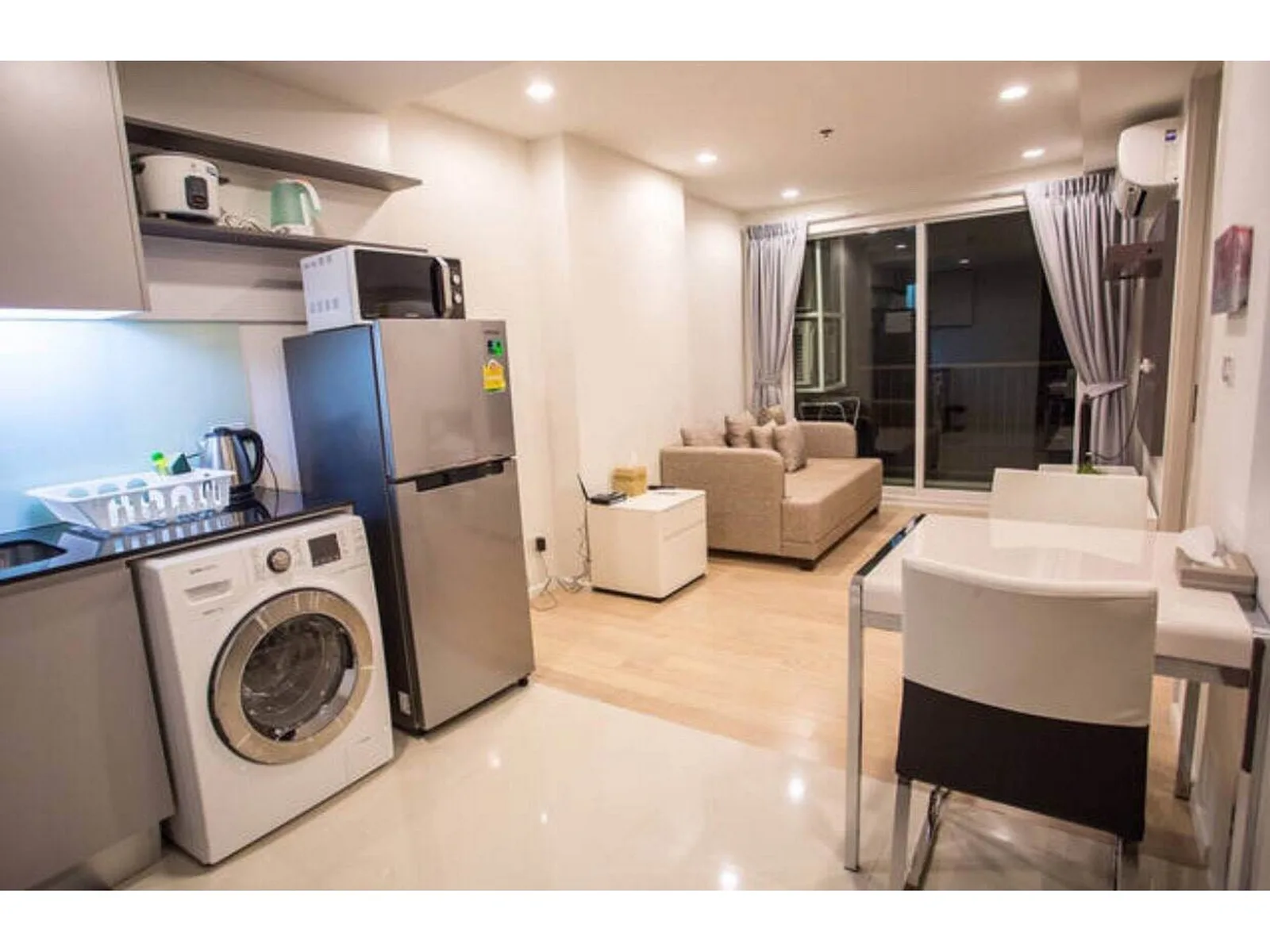 15 Sukhumvit Residences — photo 2