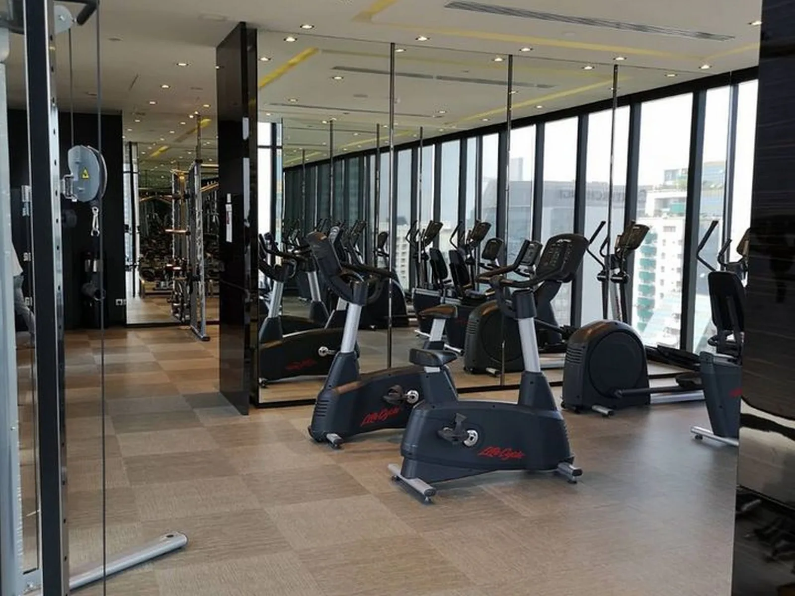 Ashton Asoke — photo 12