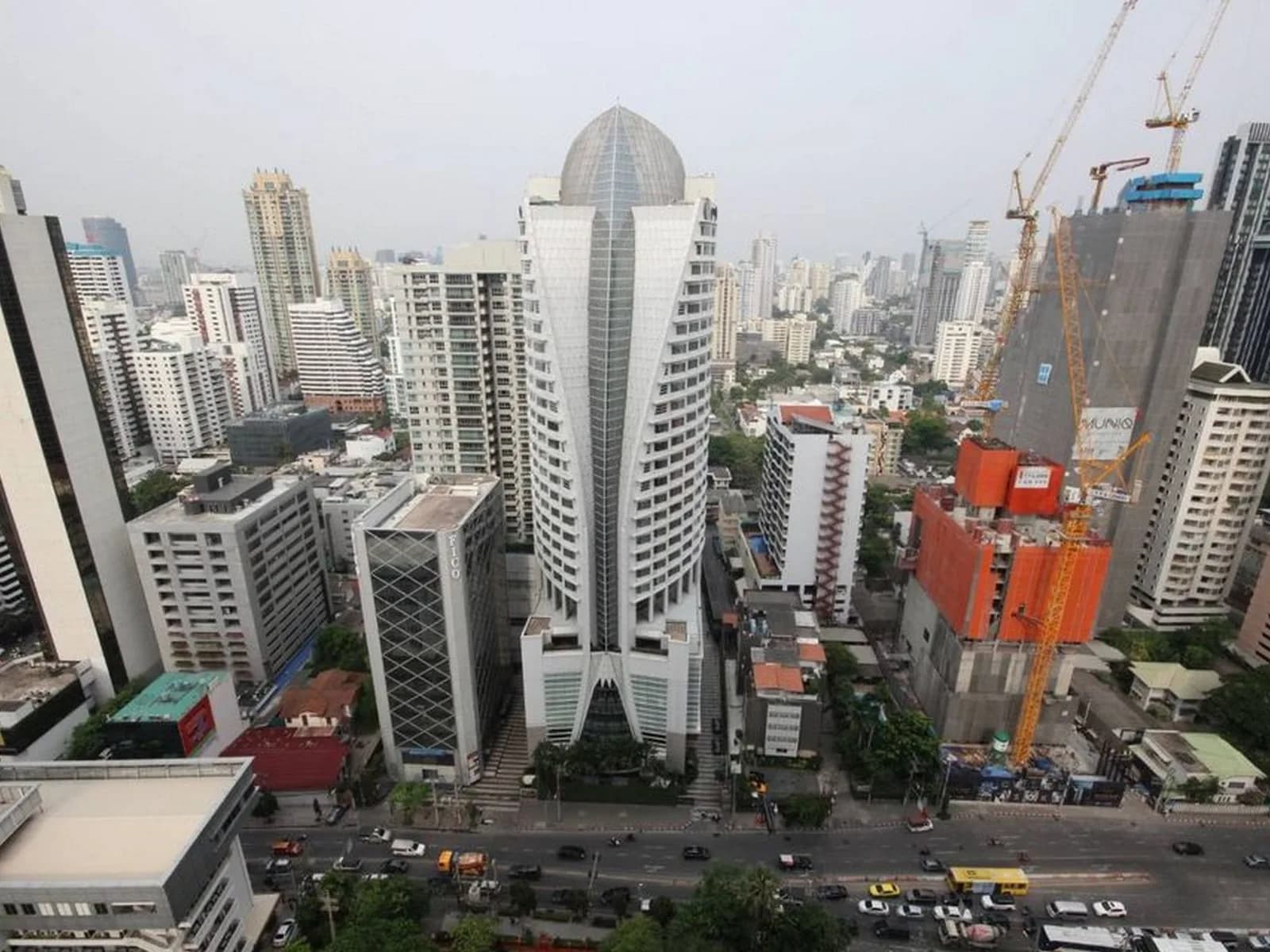 Ashton Asoke — photo 13