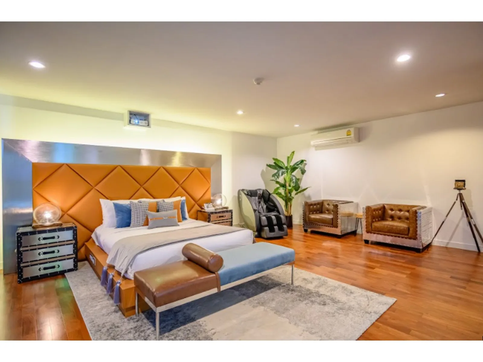 Benviar Tonson Residence — photo 12
