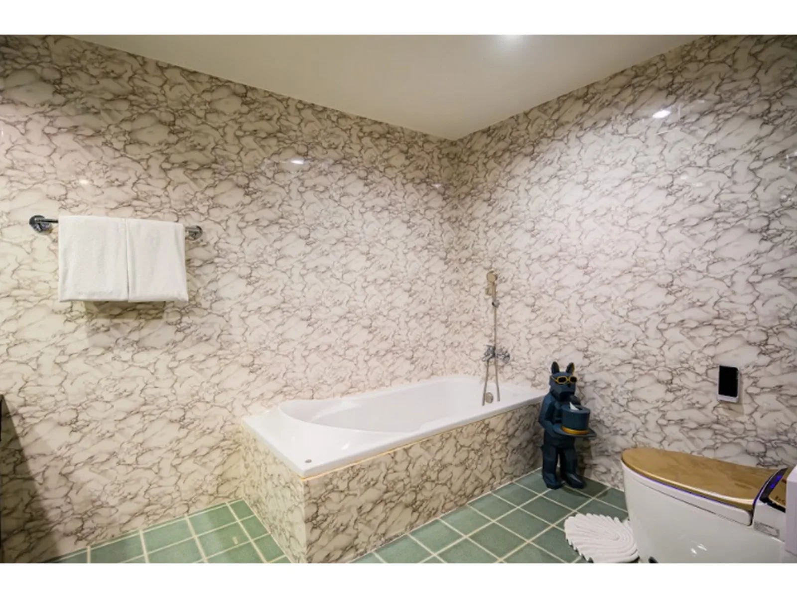Benviar Tonson Residence — photo 15
