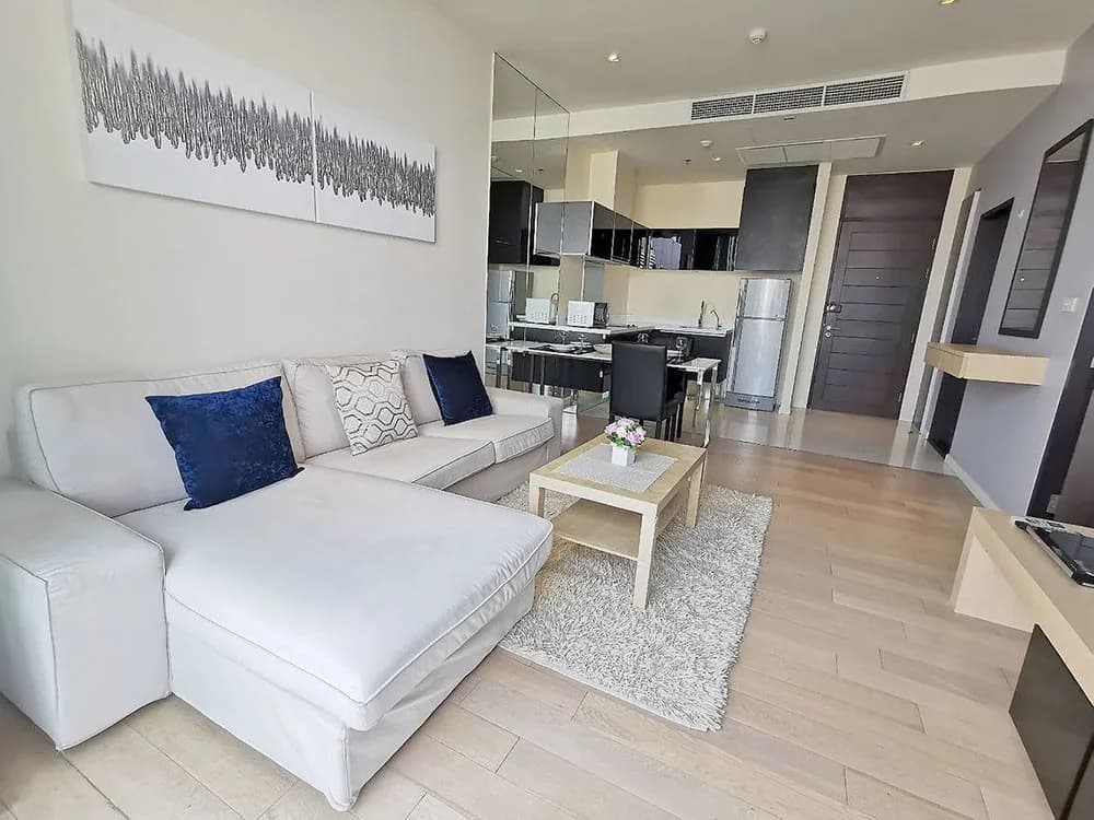 Eight Thonglor Residence — photo 1