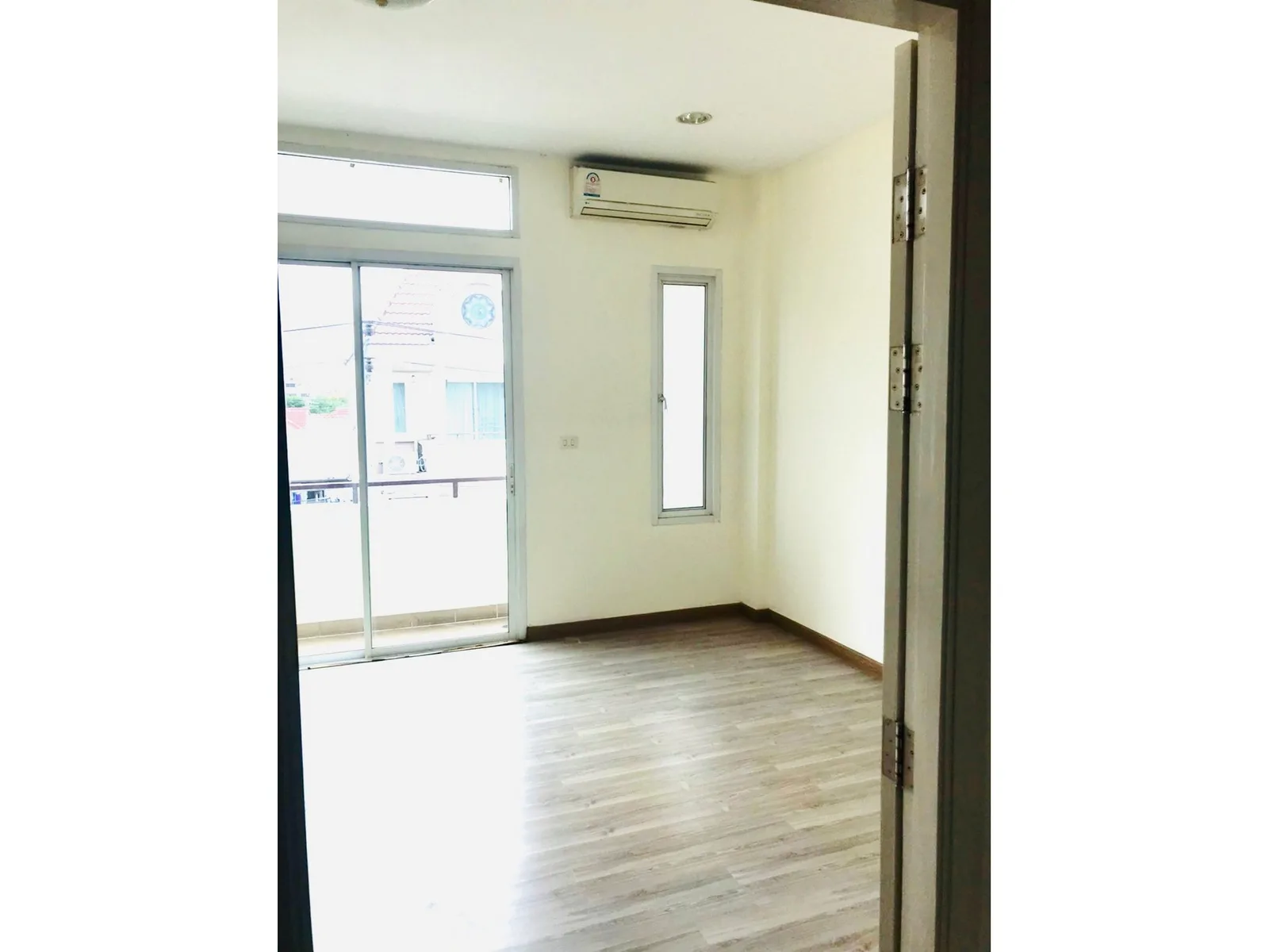 Townhome — photo 6
