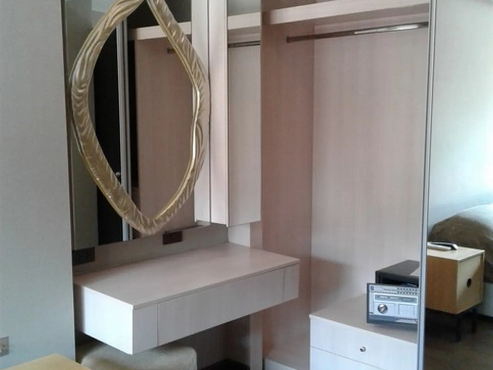 Tidy Thonglor — photo 12