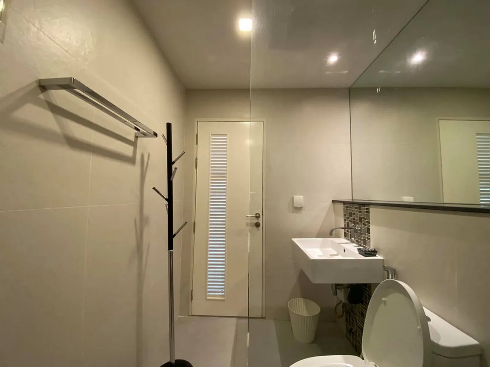 Urbano Absolute Sathon - Taksin — photo 9