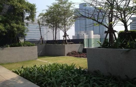 Life @ Sathorn 10 — photo 6