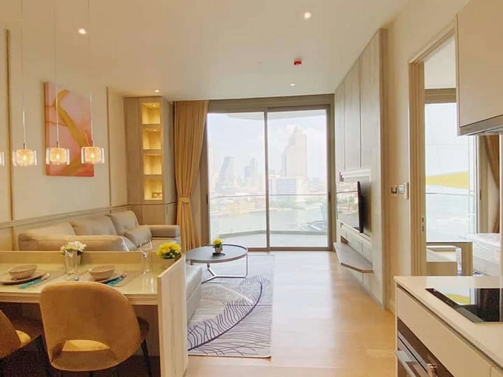 Magnolias Waterfront Residences — photo 1