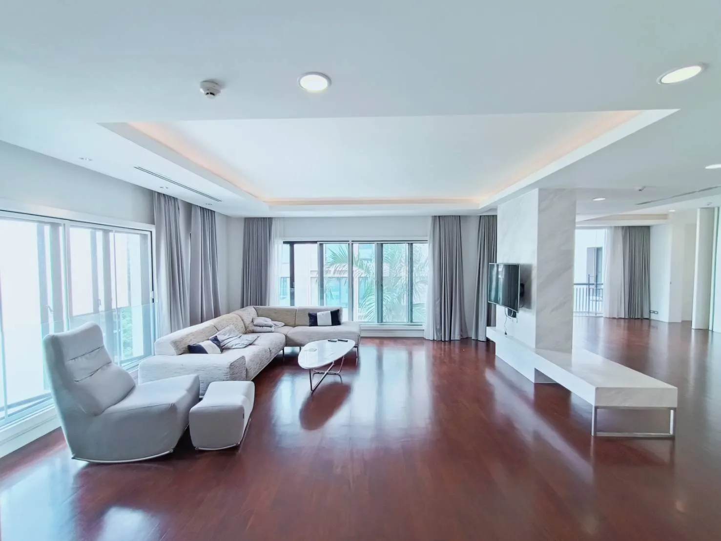 Tonson Court — photo 1