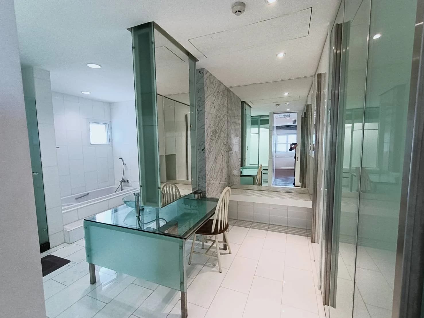 Tonson Court — photo 15