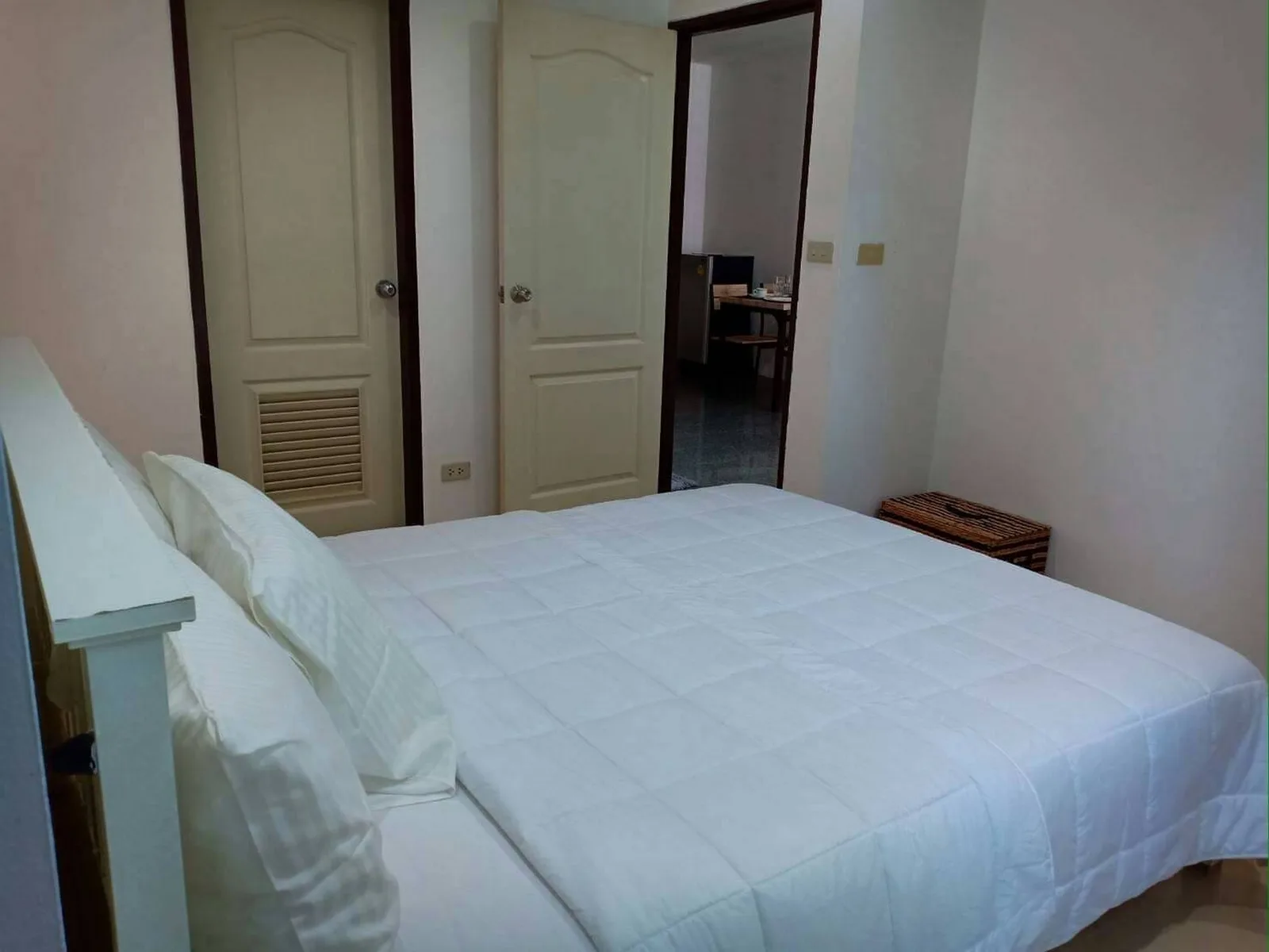 Sathorn House — photo 2
