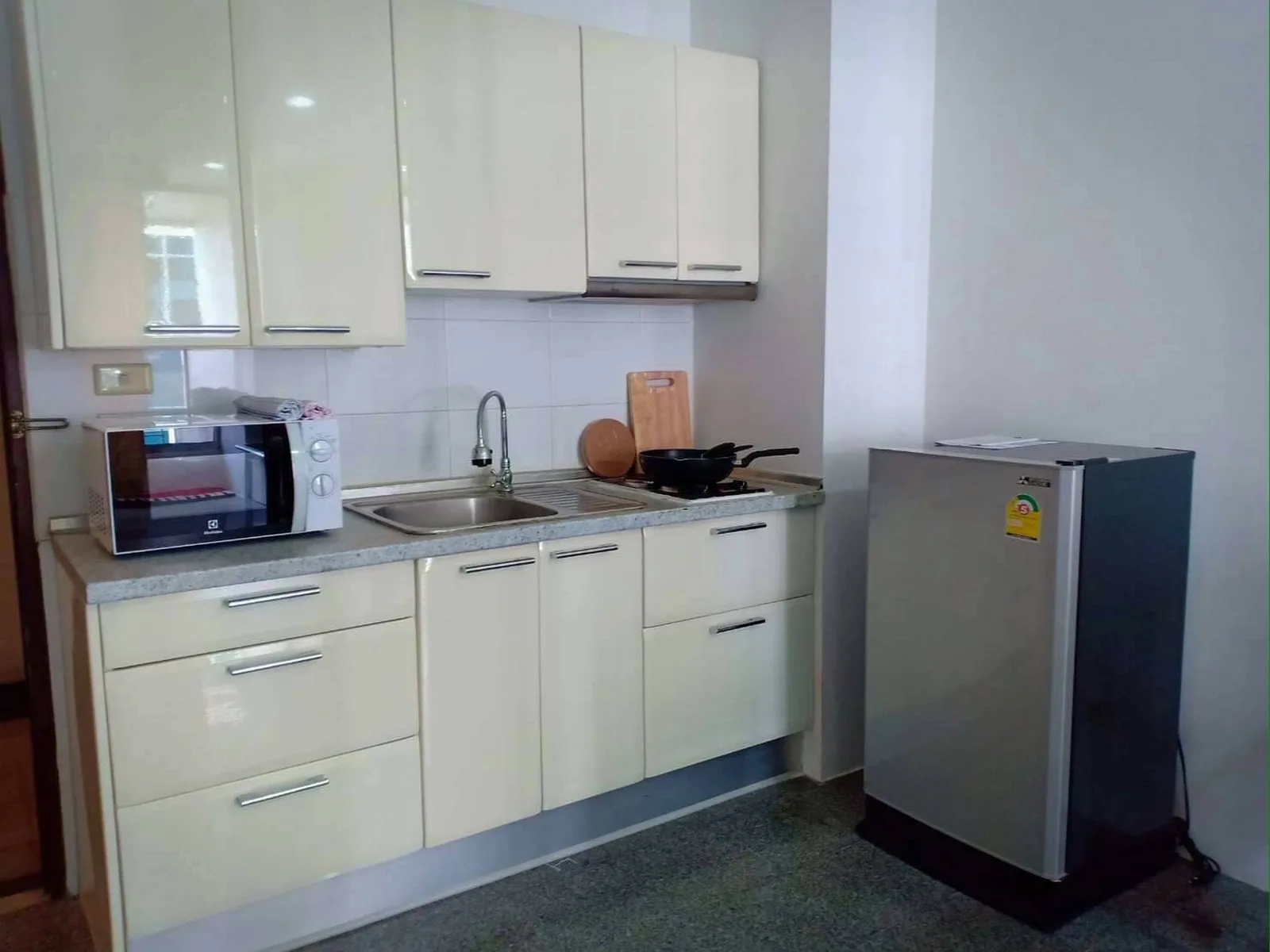 Sathorn House — photo 5