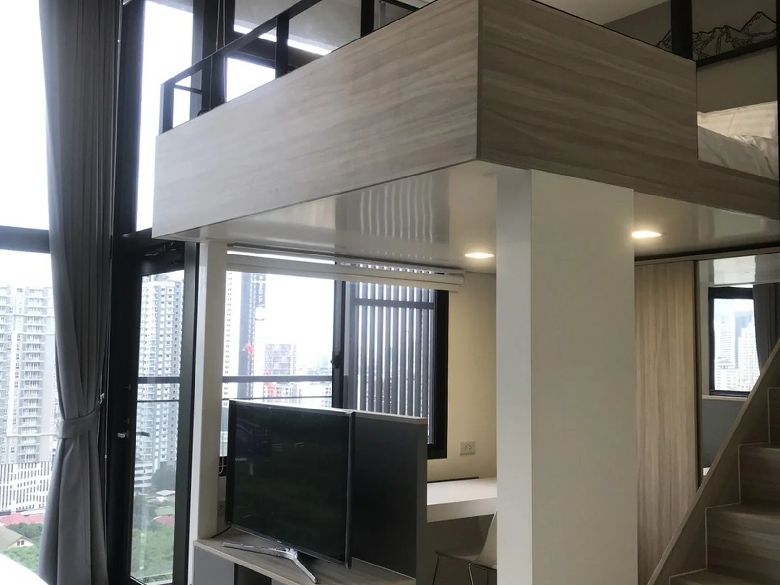 Chewathai Residence Asoke — photo 2