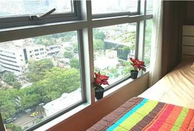 Life @ Sathorn 10 — photo 4