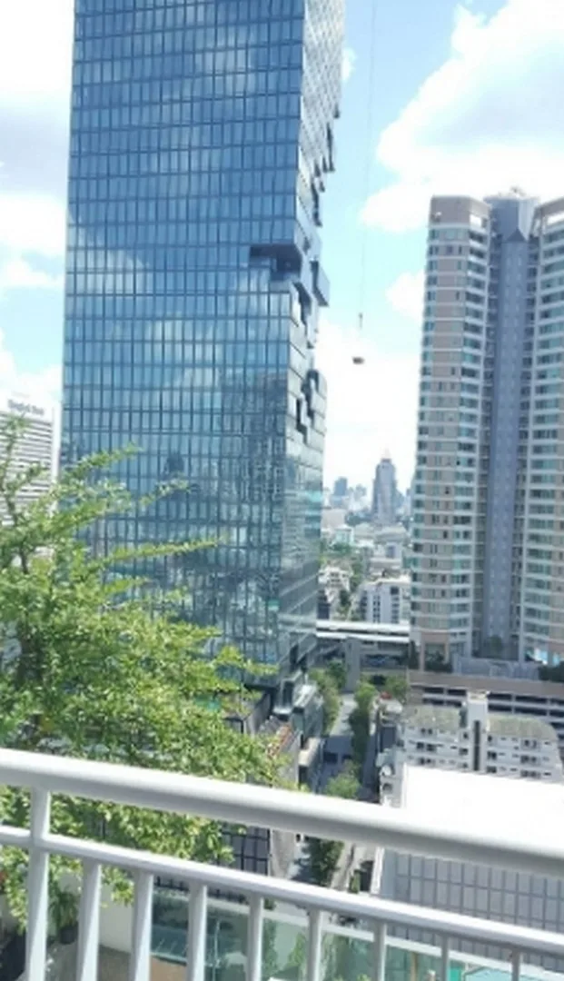 Life @ Sathorn 10 — photo 7