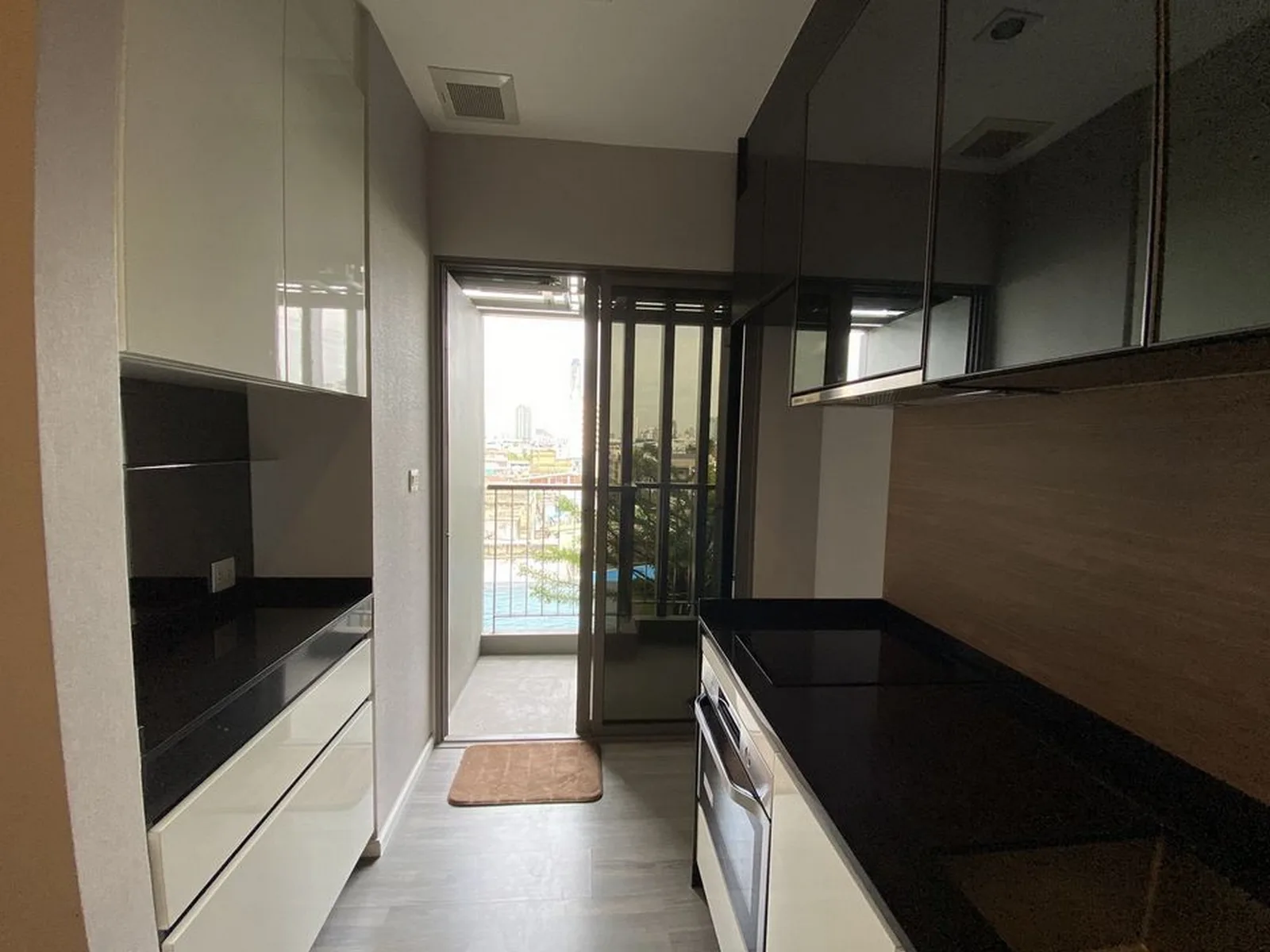 The Room Sathorn - St.Louis — photo 4