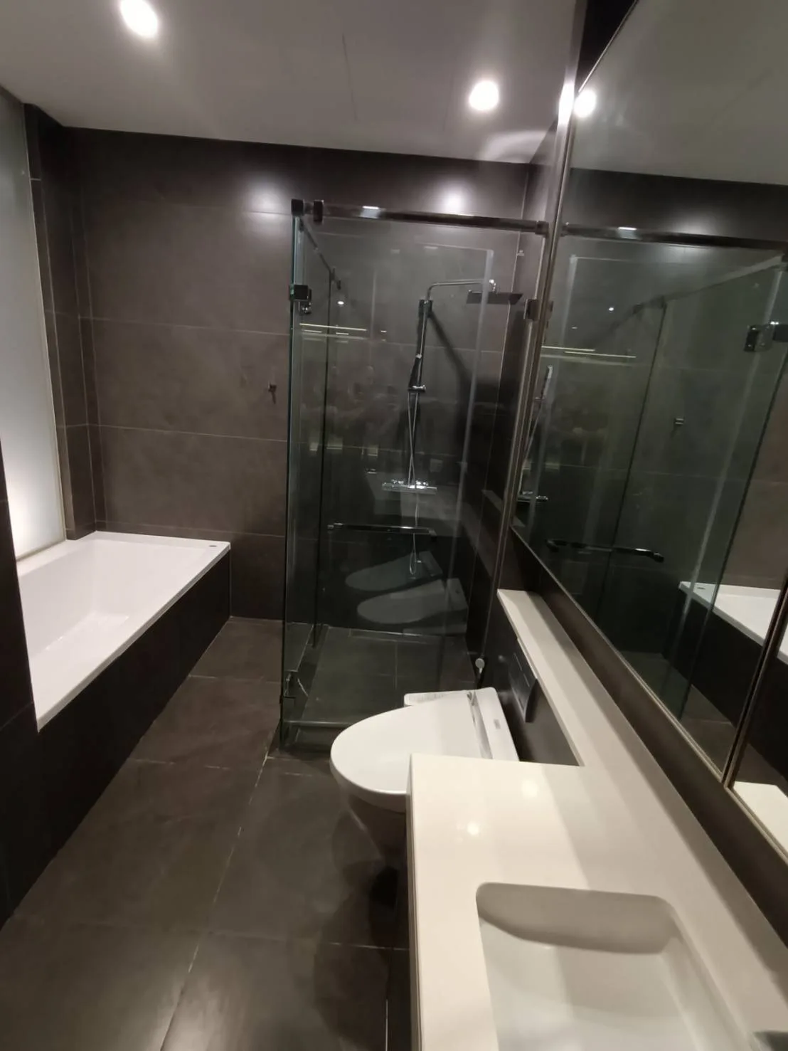 The Esse at Singha Complex — photo 13