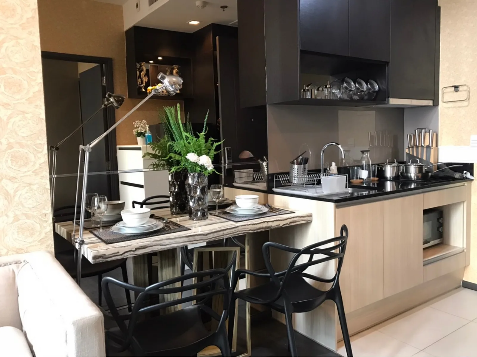 Edge Sukhumvit 23 — photo 5