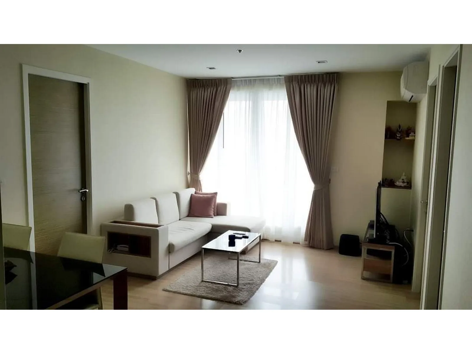 Rhythm Phahol-Ari — photo 1