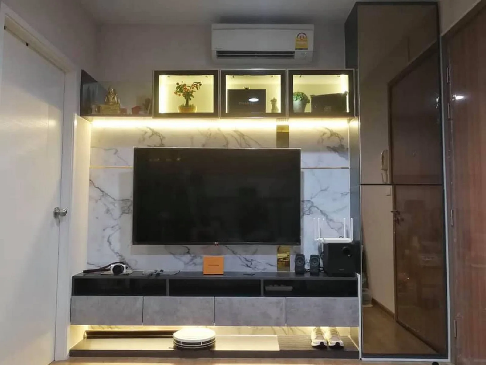 Fuse Chan - Sathorn — photo 2
