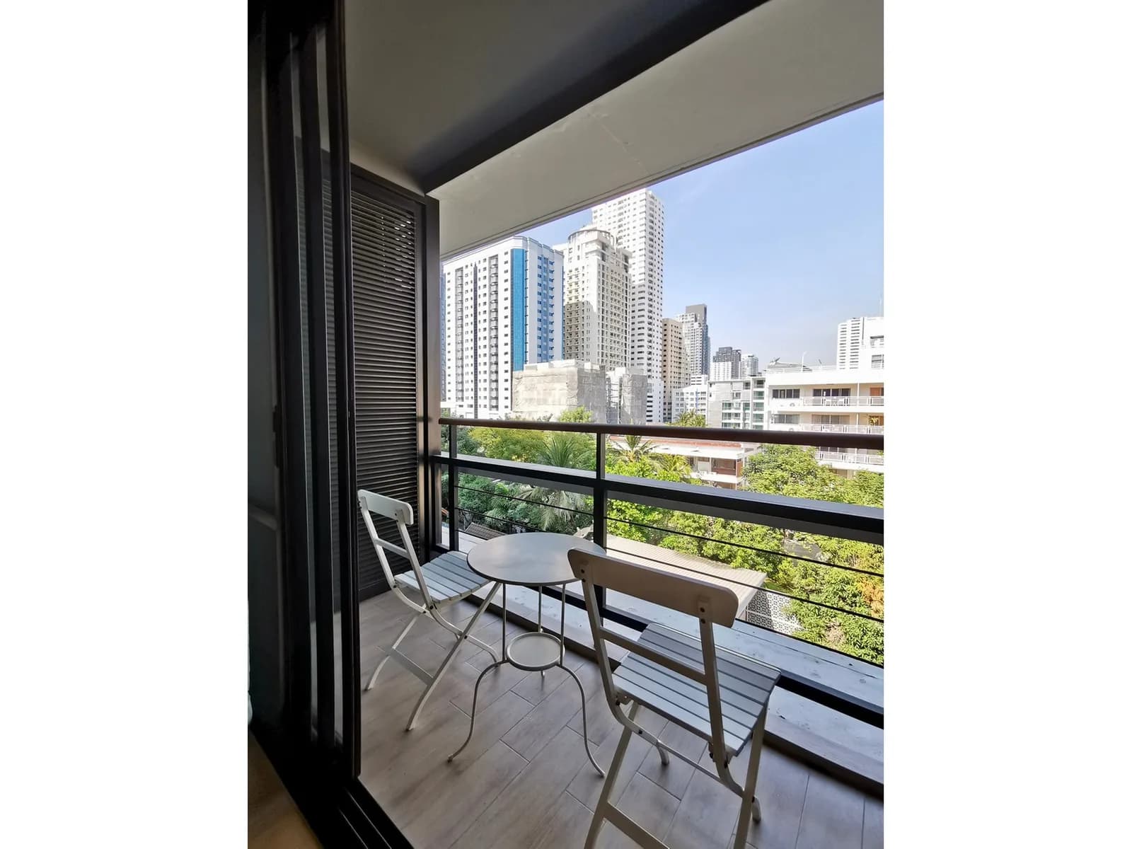 Mode Sukhumvit 61 — photo 9