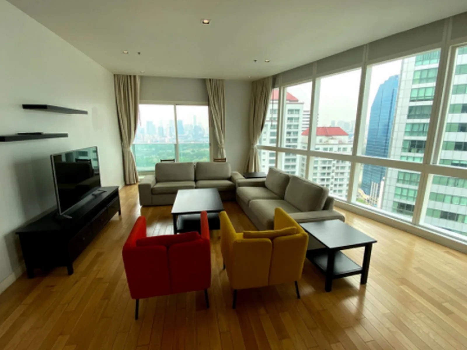 Millennium Residence — photo 1
