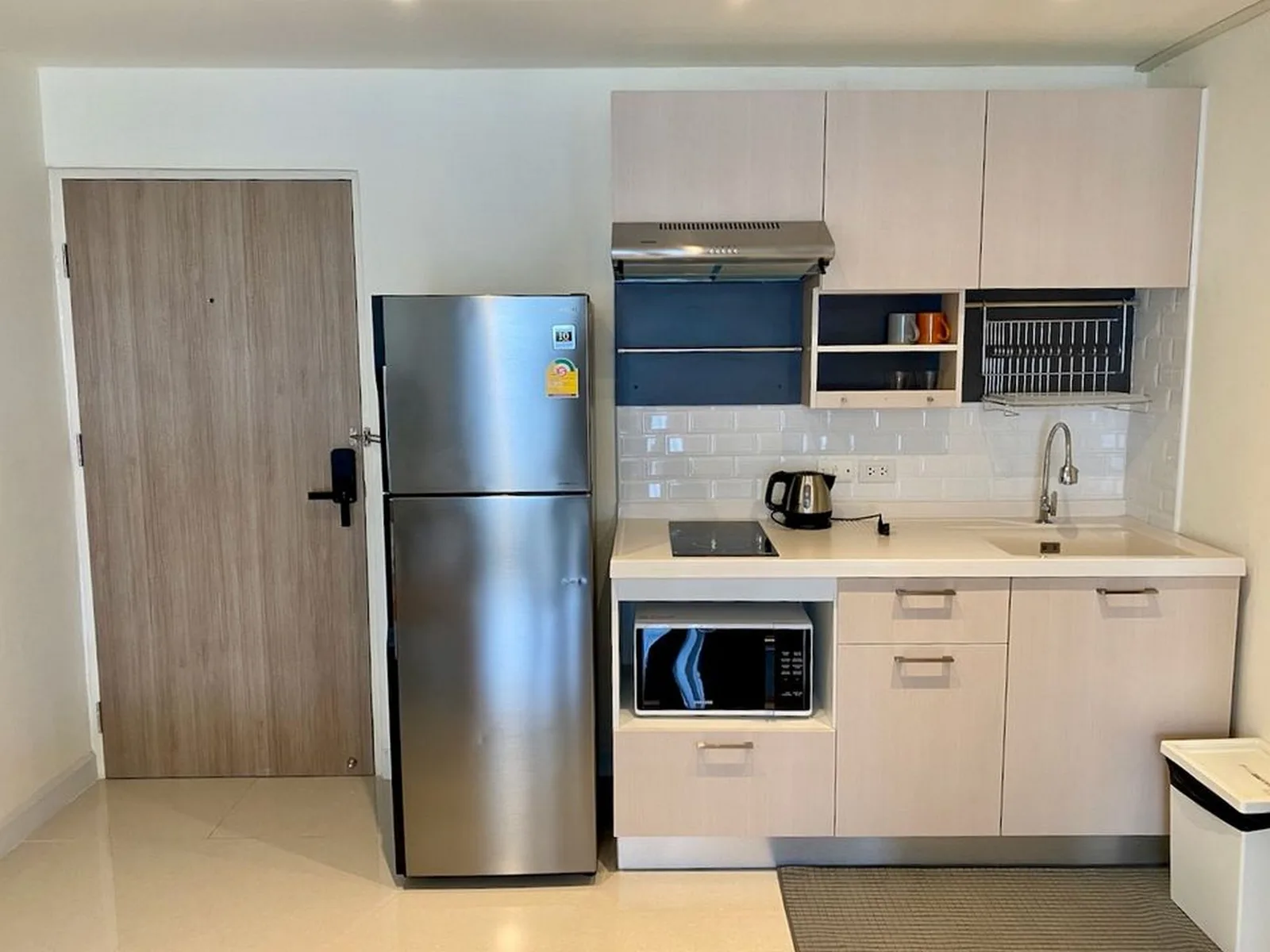 38 Mansion — photo 4