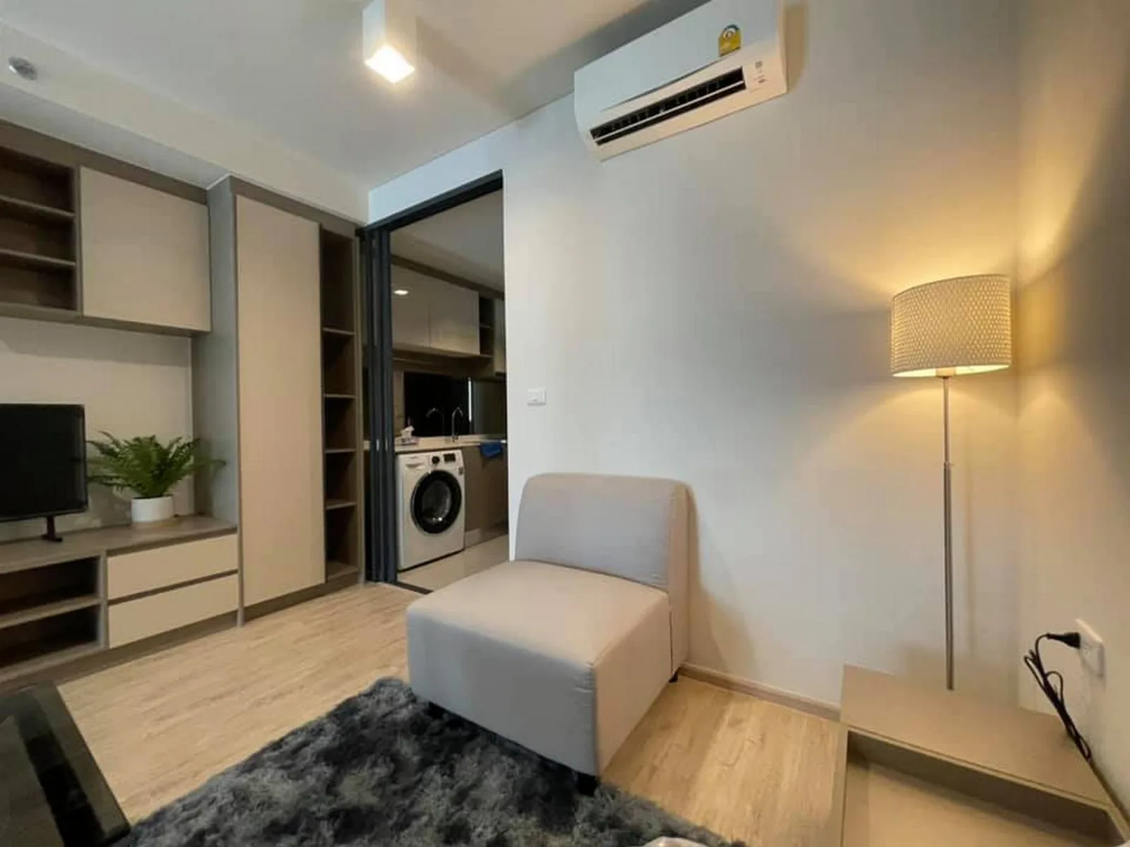 Ideo Sathorn - Wongwian Yai — photo 9
