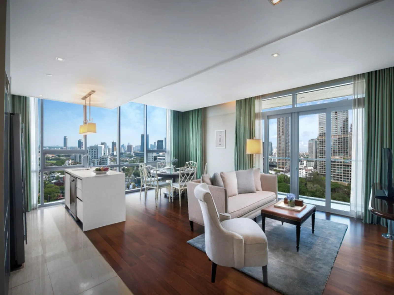 Oriental Residence — photo 4