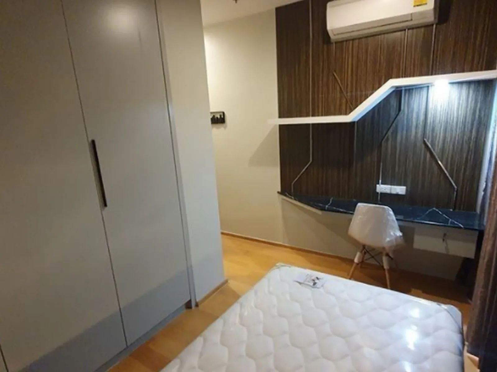Noble Revolve Silom — photo 9