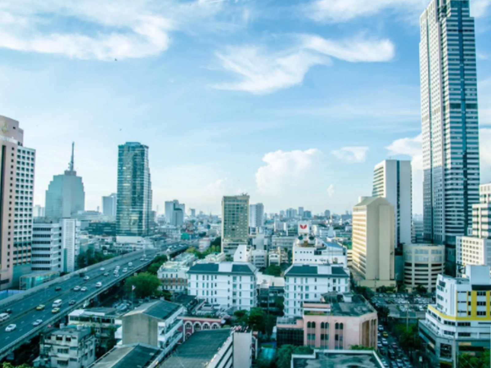 Noble Revolve Silom — photo 11