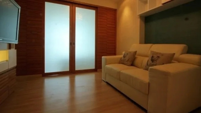 Life @ Sathorn 10 — photo 1