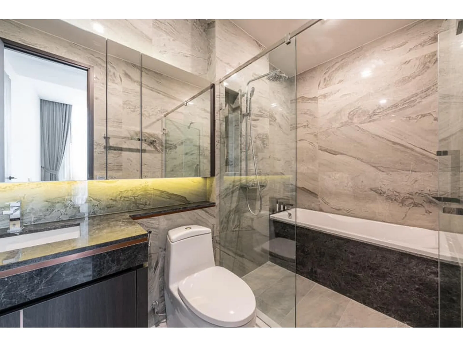 Laviq Sukhumvit 57 — photo 7