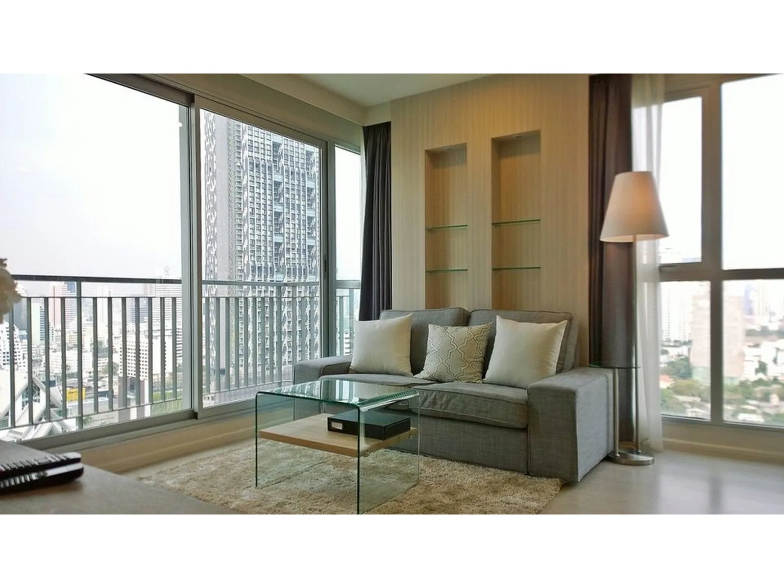Rhythm Sathorn - Narathiwas — photo 3