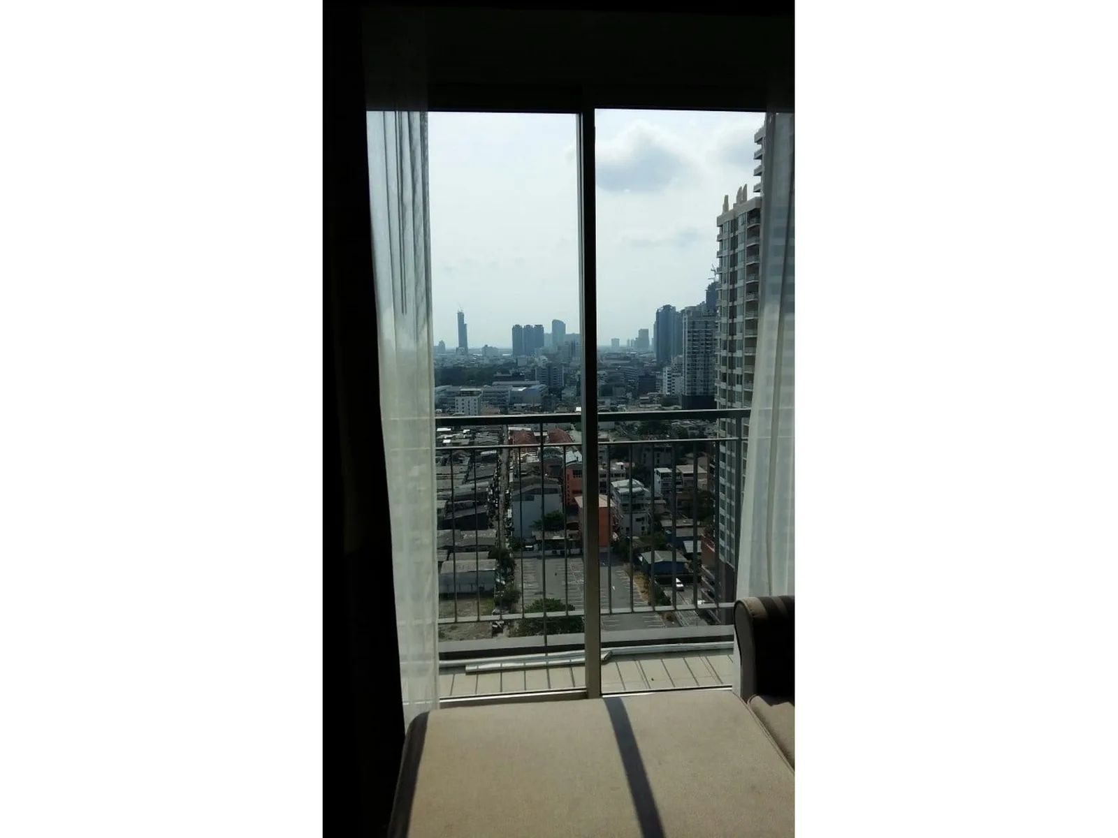 Rhythm Sathorn - Narathiwas — photo 5