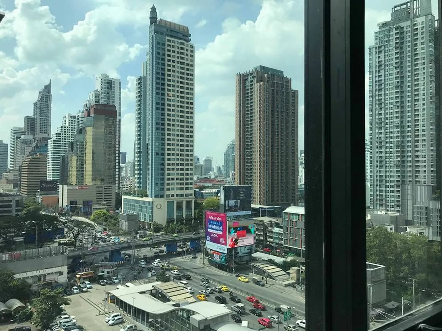 Life Asoke — photo 3