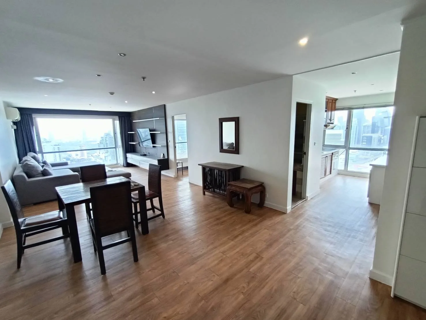 Sukhumvit Suite — photo 5