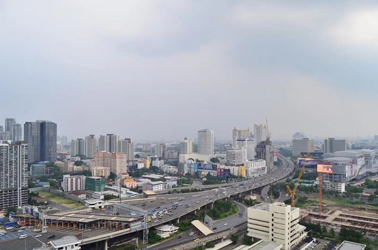Life Asoke — photo 10
