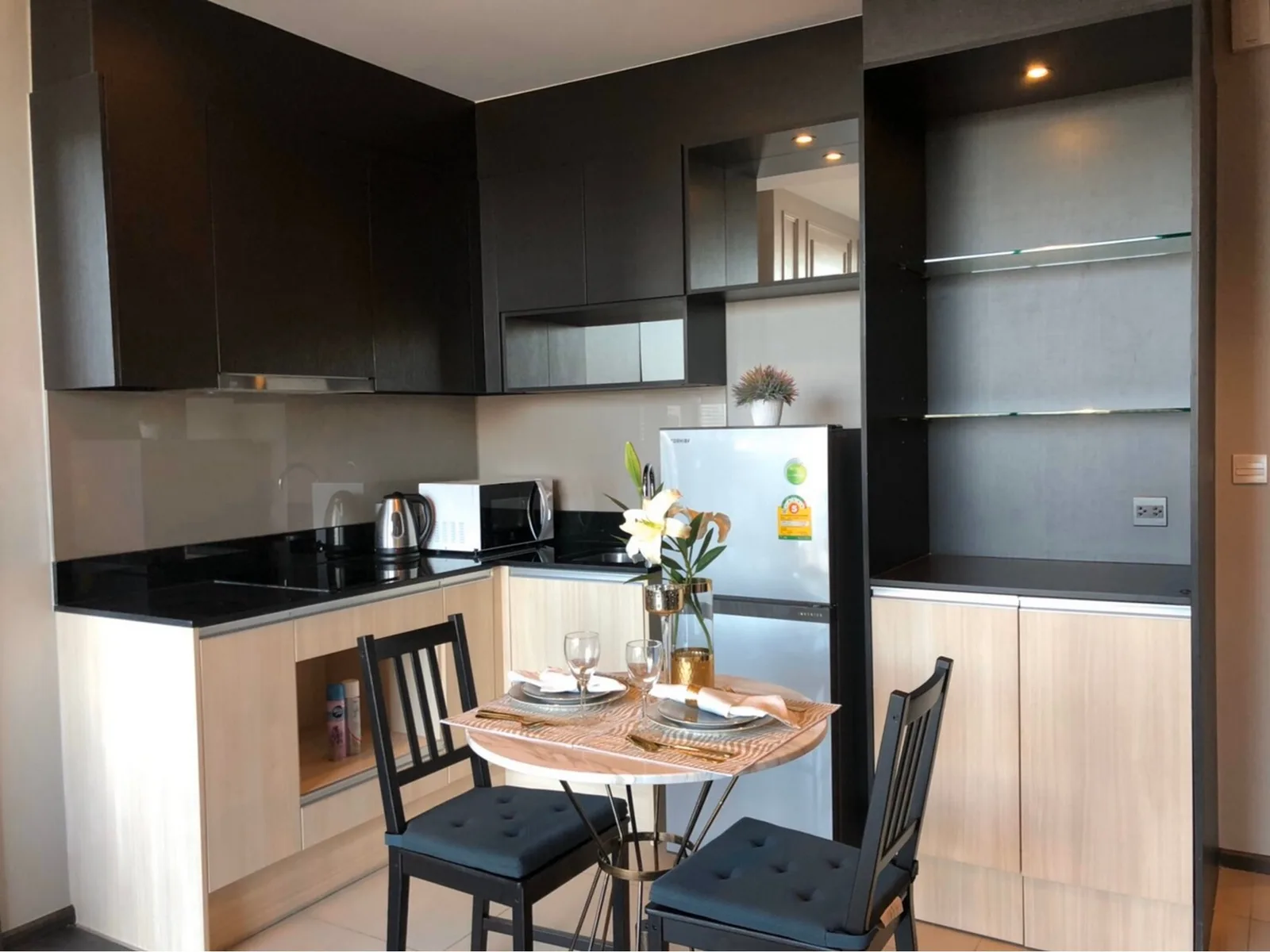 Edge Sukhumvit 23 — photo 2