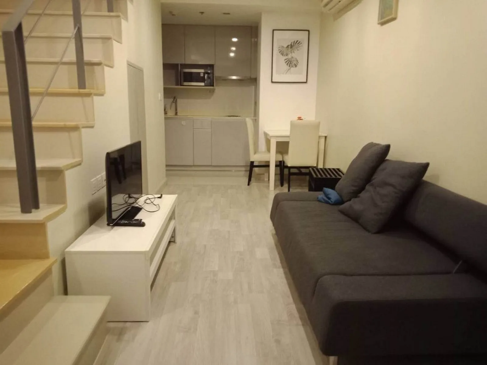 Ideo Mobi Sukhumvit 81 — photo 1