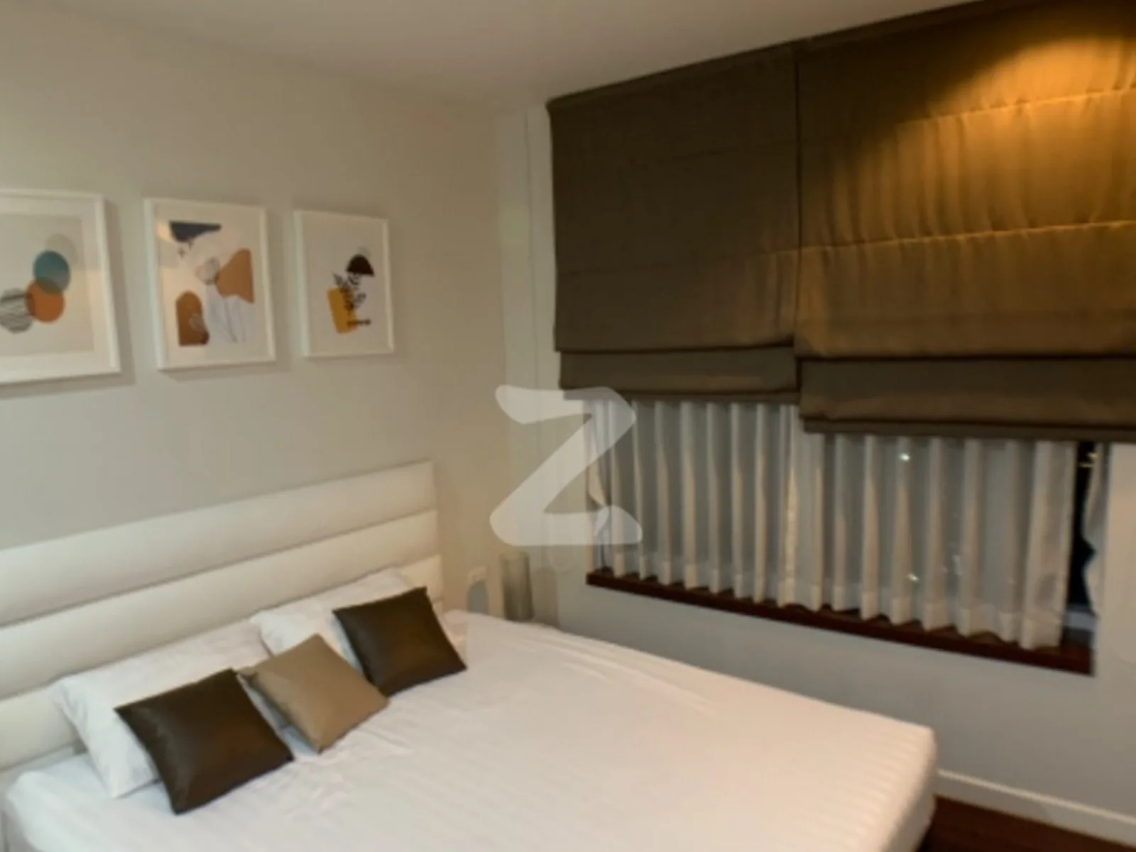Circle Condominium — photo 4