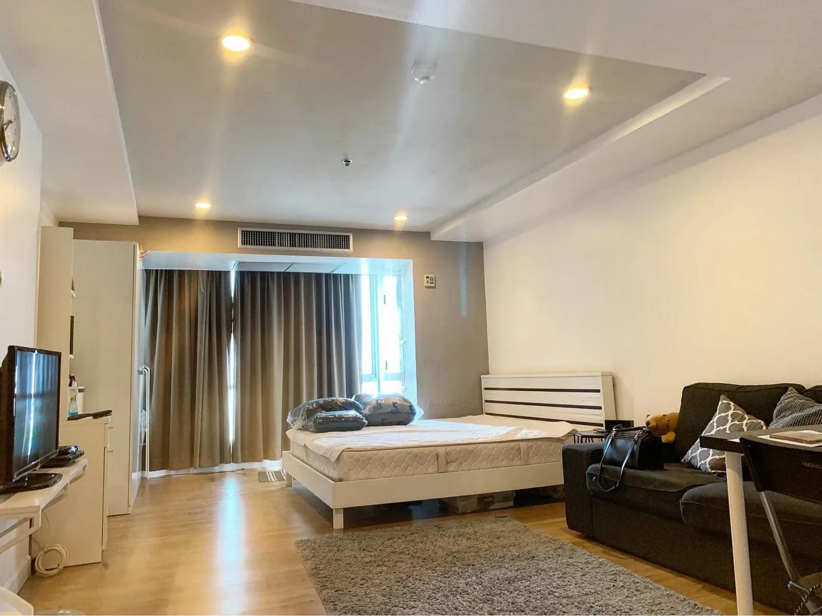 The Trendy Condominium — photo 1
