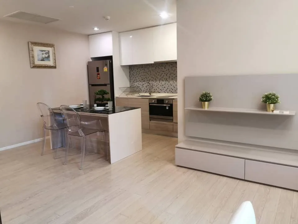 The Room Sukhumvit 21 — photo 1